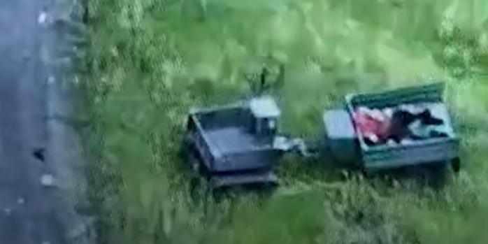 Эвакуация раненого военного, скриншот видео