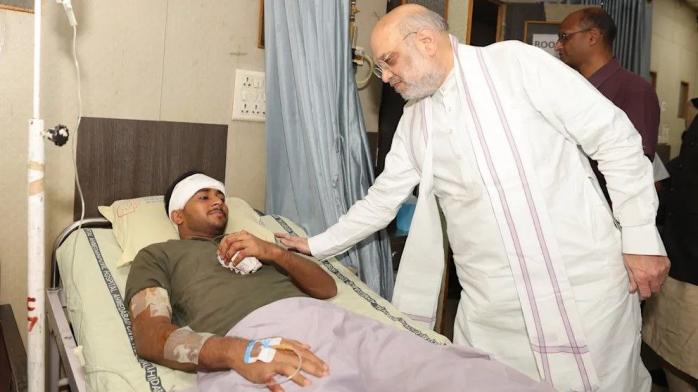 Я думал, что тоже умру: только один человек выжил после авиакатастрофы в Индии