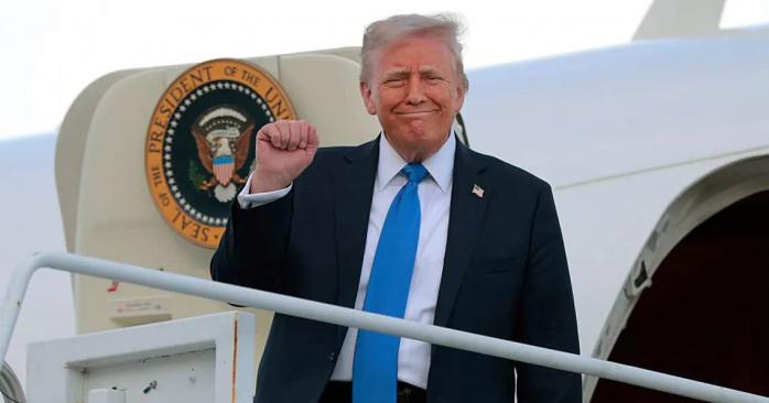 Трамп досрочно покинул саммит G7. Фото: