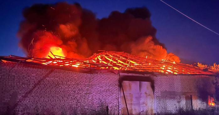 Последствия обстрелов. Фото: прокуратура