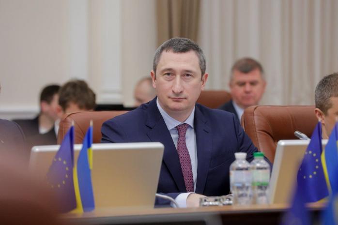 Семья вице-премьера – министра национального единства Алексея Чернышева уехала из Украины