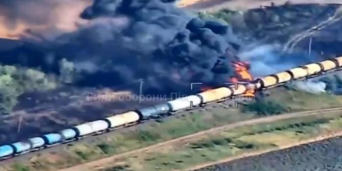 Уничтожение цистерн с горючим оккупантов, скриншот видео