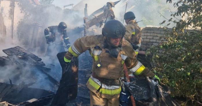 Последствия российских обстрелов Очаковщины, фото: ГСЧС