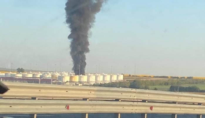  Украинские военные ударили по комбинату «Атлас» в Ростовской области