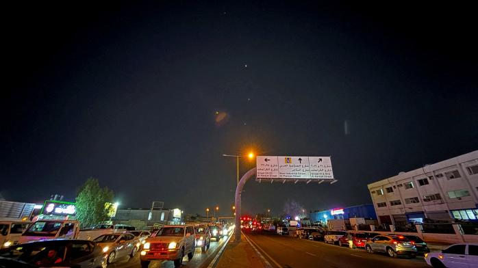 Иран запустил ракеты по базам США в Катаре