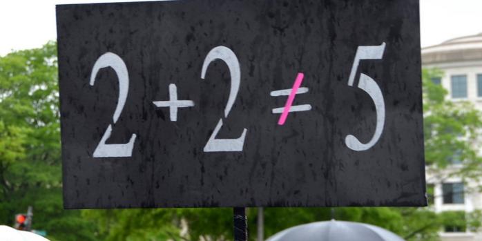 У нарушителя НМТ обнаружили шпаргалку с неожиданным содержанием, фото: Adam Fagen / Flickr