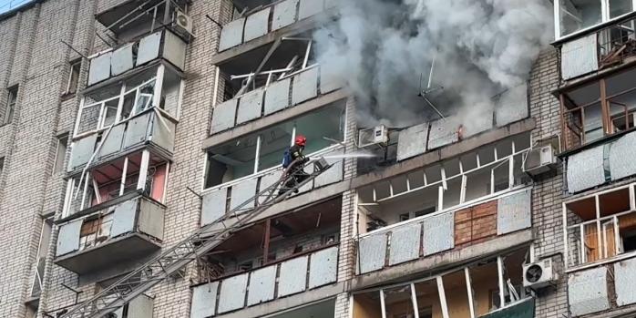 Последствия российской атаки в Смеле Черкасской области, фото: ГСЧС