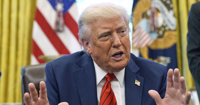 Трамп заговорив про нові американські санкції проти росії. Фото: