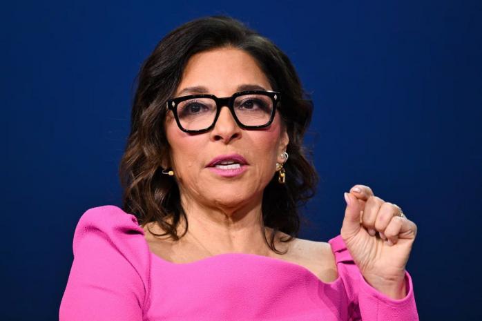 Гендиректорка X йде у відставку на тлі скандалів з чат-ботом Grok