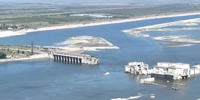 Последствия подрыва дамбы Каховской ГЭС, фото: «Голос Украины»