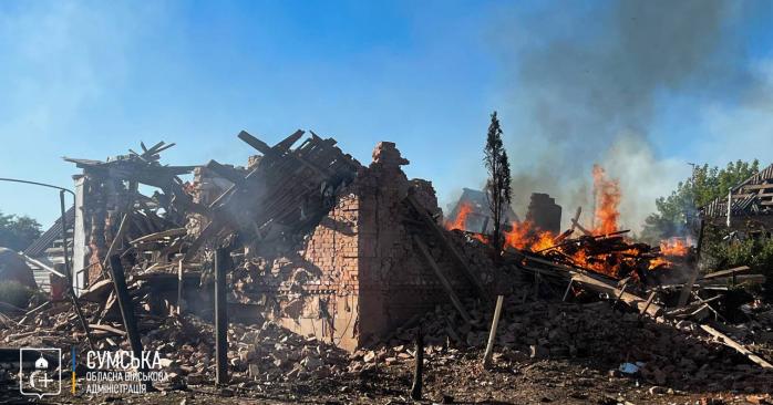 Росіяни вщент знищили село Кіндратівка. Фото: ОВА