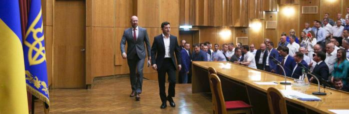 Зеленський: Досвід Шмигаля буде корисним на позиції міністра оборони