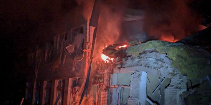 Последствия российских обстрелов Сумщины, фото: Сумская ОВА