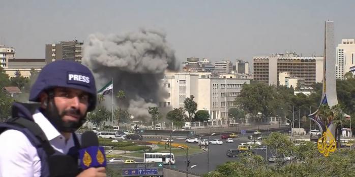 Момент удару по Дамаску, скріншот відео