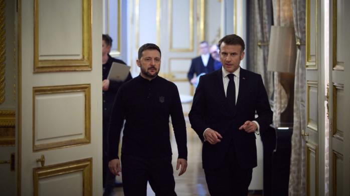 Макрон та Кошта намагалися відмовити Зеленського підписувати закон про НАБУ і САП, - FT 
