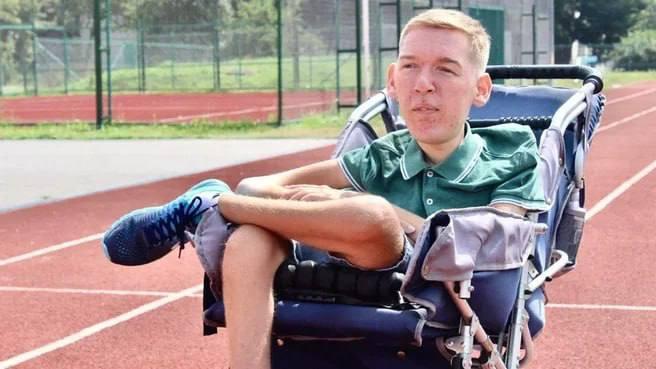 Назарию Гусакову заочно объявили подозрение в мошенничестве на благотворительных сборах