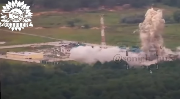 Украинская авиация разбомбила объект ФСБ рф на территории Брянской области