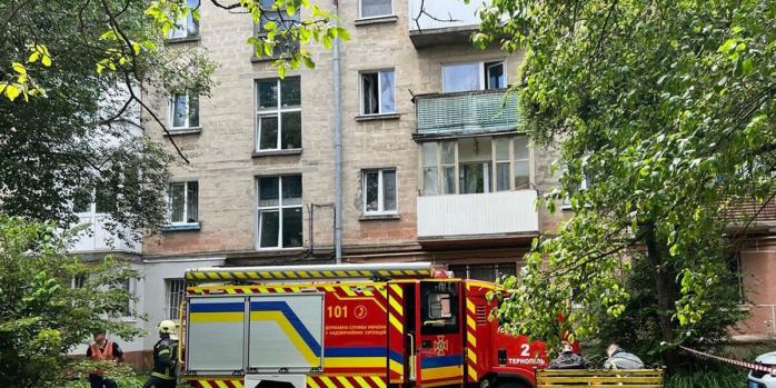 В Тернополе в квартире многоэтажки взорвалась граната Ф-1, фото: Нацполиция