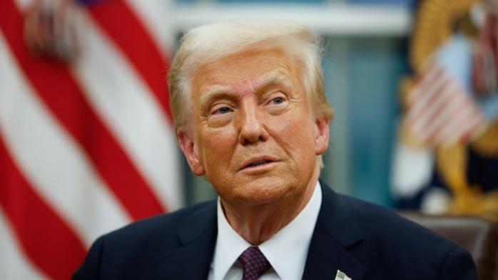 Дональд Трамп ввел 25% пошлины по Индии из-за покупки нефти и оружия у россии. Фото: