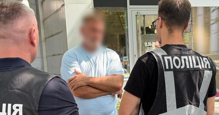 Мошенник обещал должность в Офисе генпрокурора. Фото: ОГП