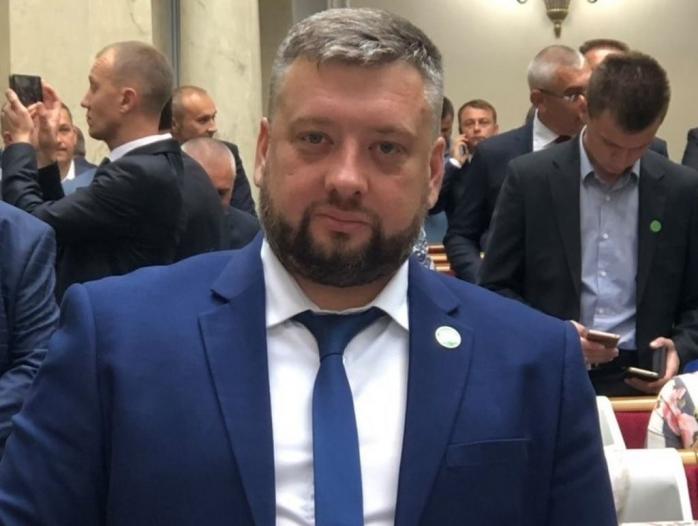 Среди задержанных НАБУ и САП лиц — нардеп Кузнецов и эксруководитель Луганщины Гайдай — УП