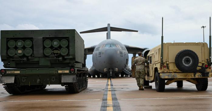 Три країни Європи виділять 486 млн дол. на закупівлю американської зброї Україні. Фото: 