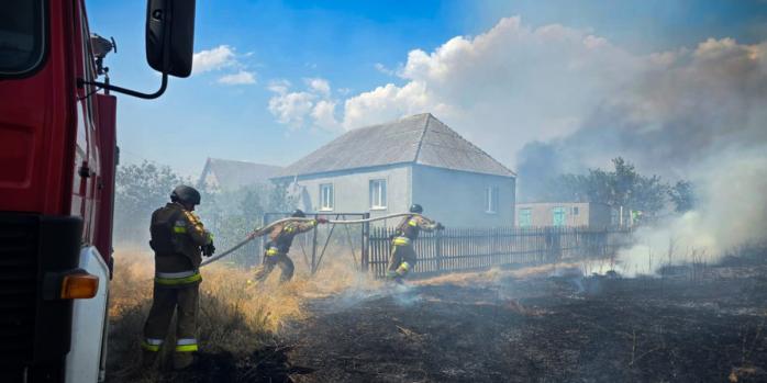 Последствия российских обстрелов Куцурубской общины, фото: ГСЧС