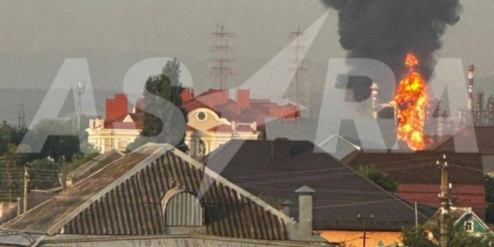 Пожар вспыхнул на Афипском НПЗ, фото: Astra