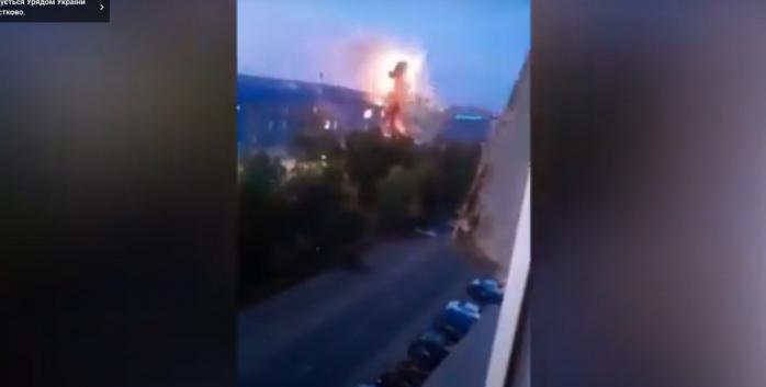 Последствия удара дронов по военному заводу в рф, скриншот видео