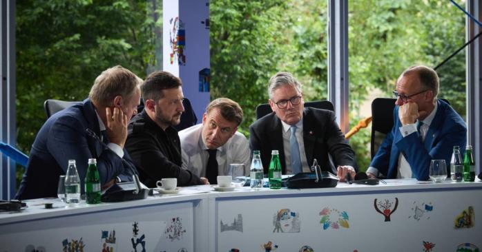 Зеленский и лидеры Европы побеседуют с Трампом. Фото: