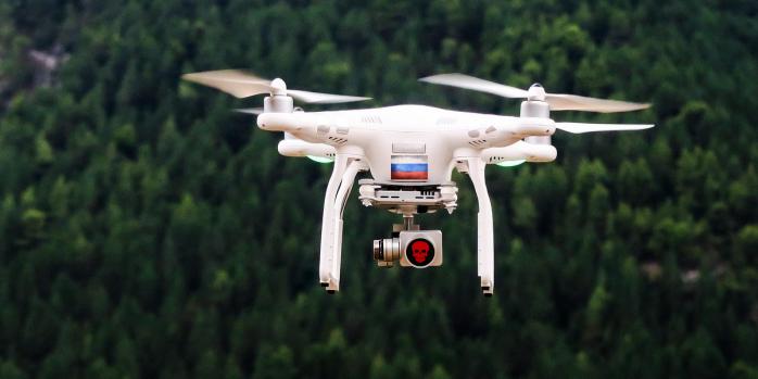 Российский беспилотник атаковал гражданский автомобиль в Херсонской области