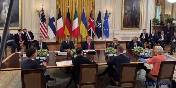 В Белом доме началась расширенная встреча по Украине, фото: «Укринформ»