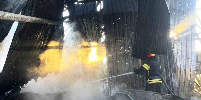 Наслідки російського обстрілу Дніпропетровщини, фото: ДСНС