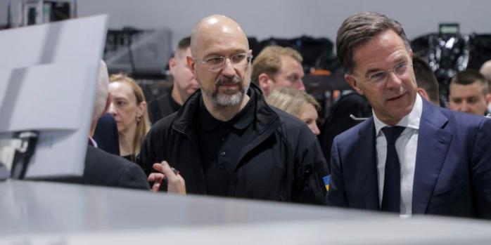 Генсек НАТО ознайомився з роботою одного з найбільших українських виробників дронів, фото: Денис Шмигаль