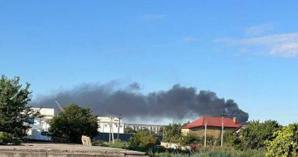 Дроны атаковали нефтебазу и железнодорожную инфраструктуру в оккупированном Крыму. Фото: 