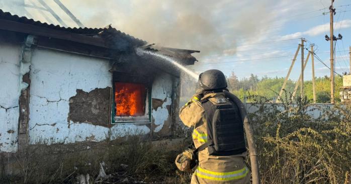 В Чернигове упал и взорвался «Шахед». Фото: Дмитрий Брижинский
