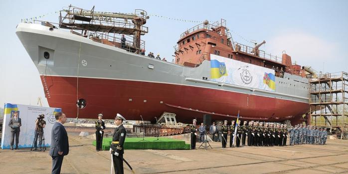 Церемония спуска на воду «Симферополя», фото: «Википедия»