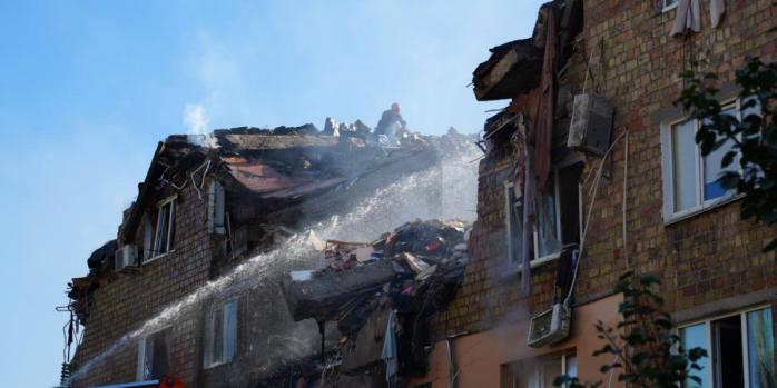 Последствия российских атак по Киеву в ночь на 28 августа, фото: Тимур Ткаченко