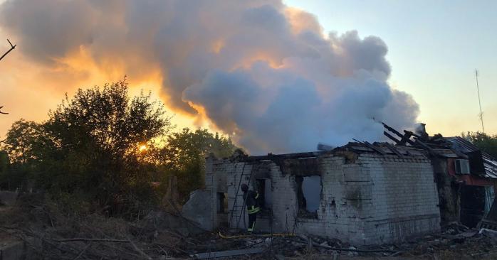 Армия России разбомбила поселок на Запорожье. Фото: Владимир Сосуновский