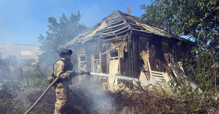 Россияне убили двух женщин в Купянске. Фото: ГСЧС