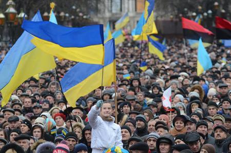 В Харькове задержали хулиганов, которые бросали петарды в участников Форума «евромайданов»