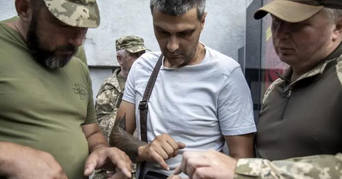 У селі під Луцьком місцеві мешканців вчинили спротив ТЦК. Фото: