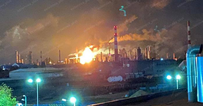 Рязанский НПЗ был атакован беспилотниками. Фото: соцсети