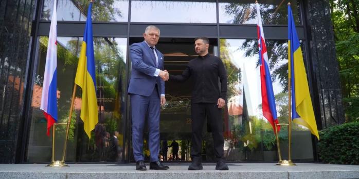 Роберт Фицо и Владимир Зеленский, скриншот видео