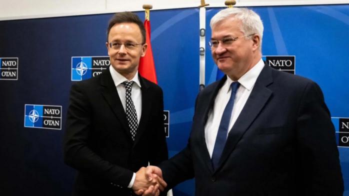 Петер Сіярто зустрінеться з Андрієм Сибігою. Фото: 