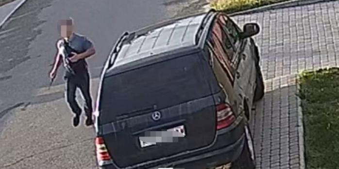 В Винницкой области по подозрению в убийстве школьников задержали их бывшего учителя, фото: Винницкая областная прокуратура