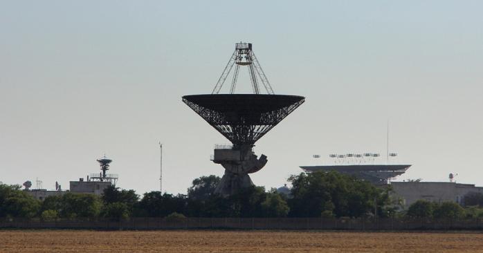 БпЛА вдарили по Центру космічного зв’язку в окупованому Криму. Фото: 