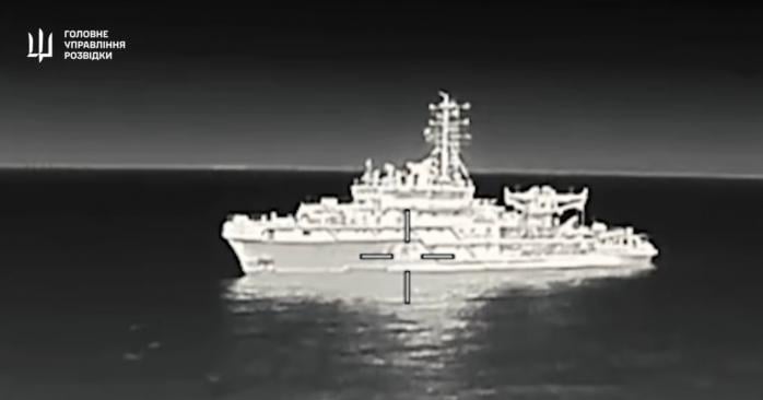 ГУР вывело из строя российский корабль под Новороссийском. Скриншот