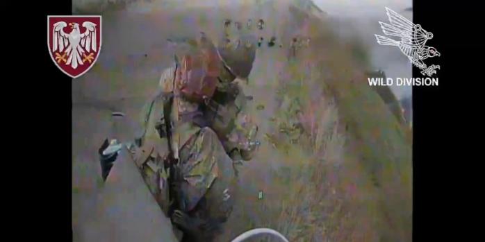 Уничтожение российских захватчиков, скриншот видео