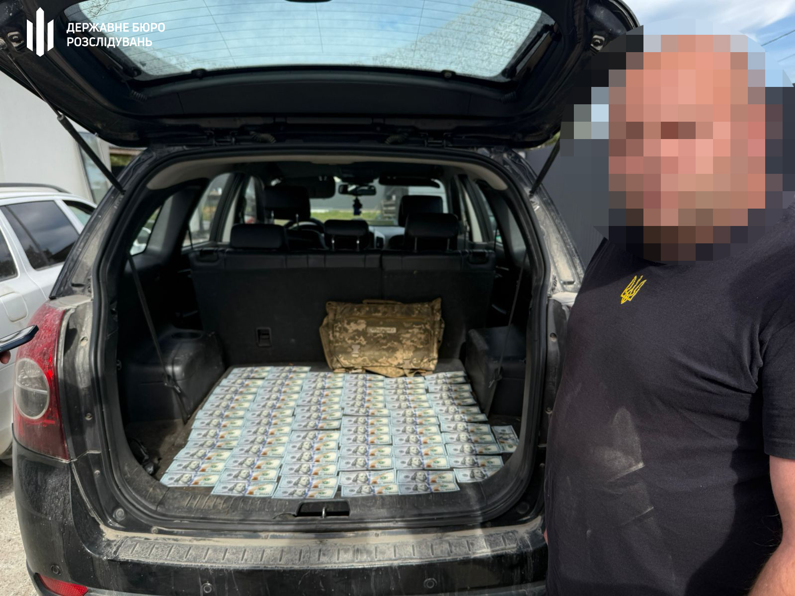 Нову схему розкрадання армійського пального викрили на Київщині. Фото: ДБР